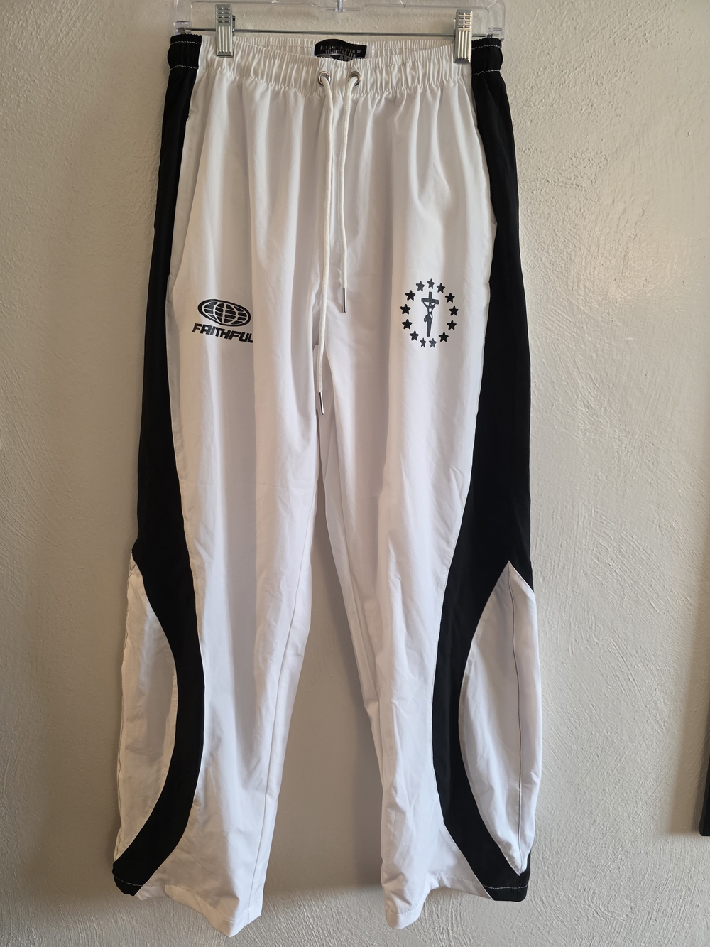 Windbreaker Set - Picture 2 of 10